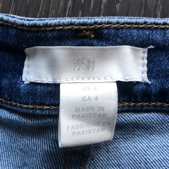 High Rise H&M Jean Shorts - Picture 3 of 3